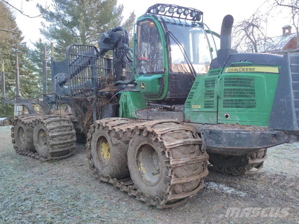 John Deere 1110 E Lassbærere