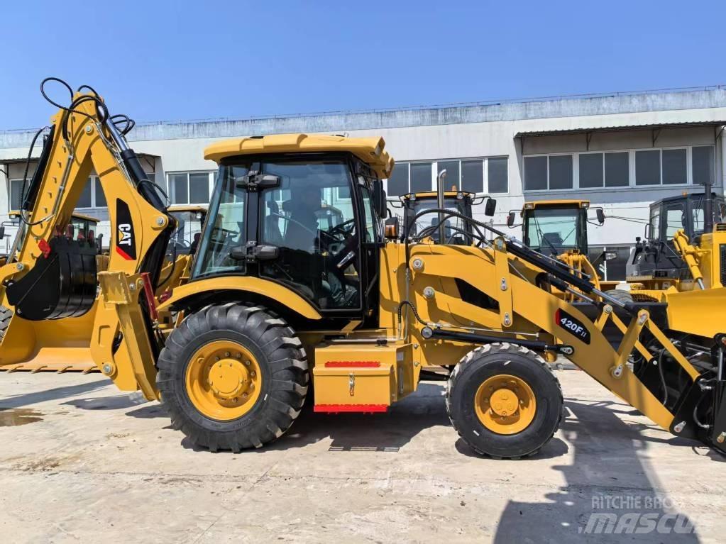 CAT 420 F Traktorgravere