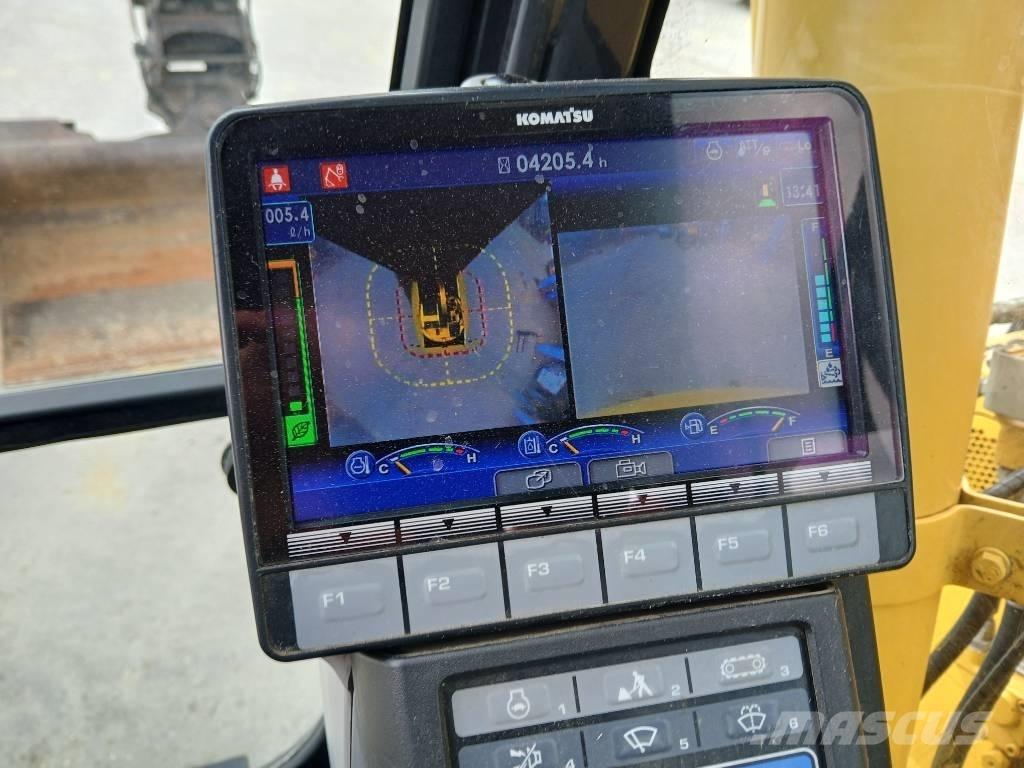 Komatsu PC 138 US-11 Beltegraver