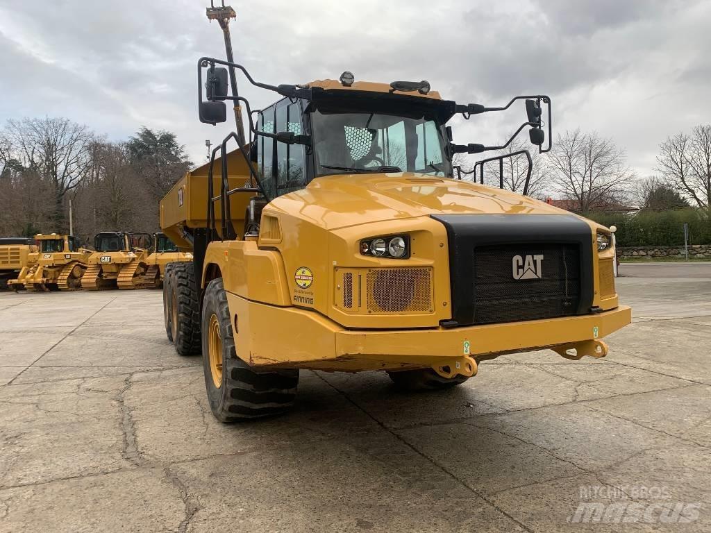 CAT 730 Rammestyrte Dumpere