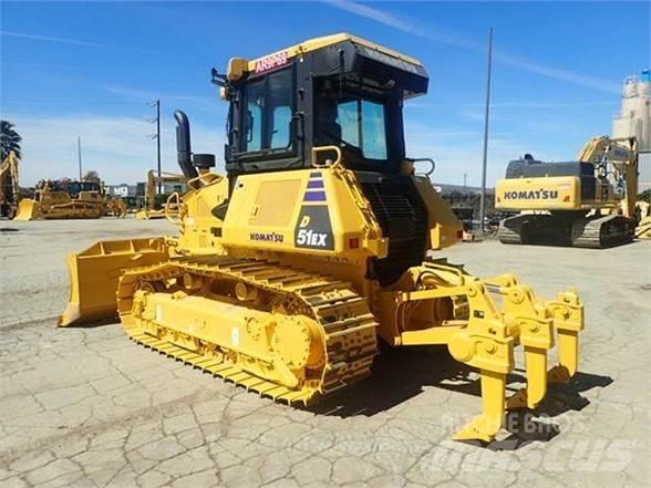 Komatsu D51EXi-24 Dozere Beltegående