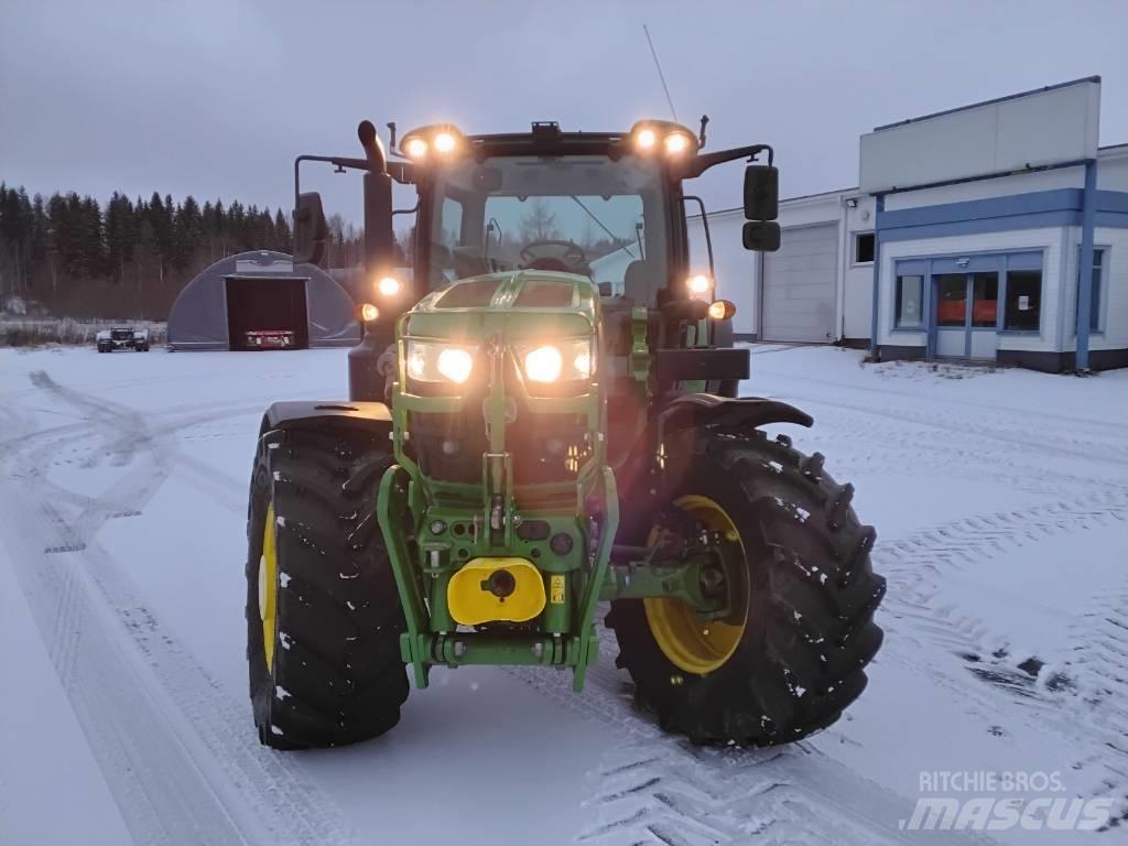 John Deere 6155 R Traktorer