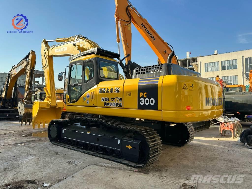 Komatsu PC 300 Beltegraver