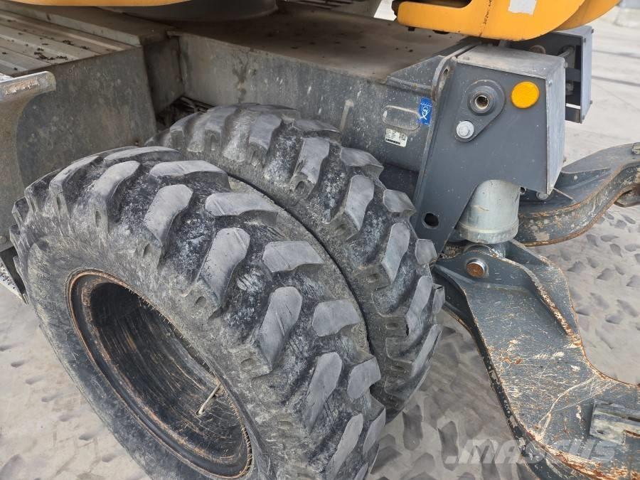 Liebherr 912 COMPACT Hjulgravere