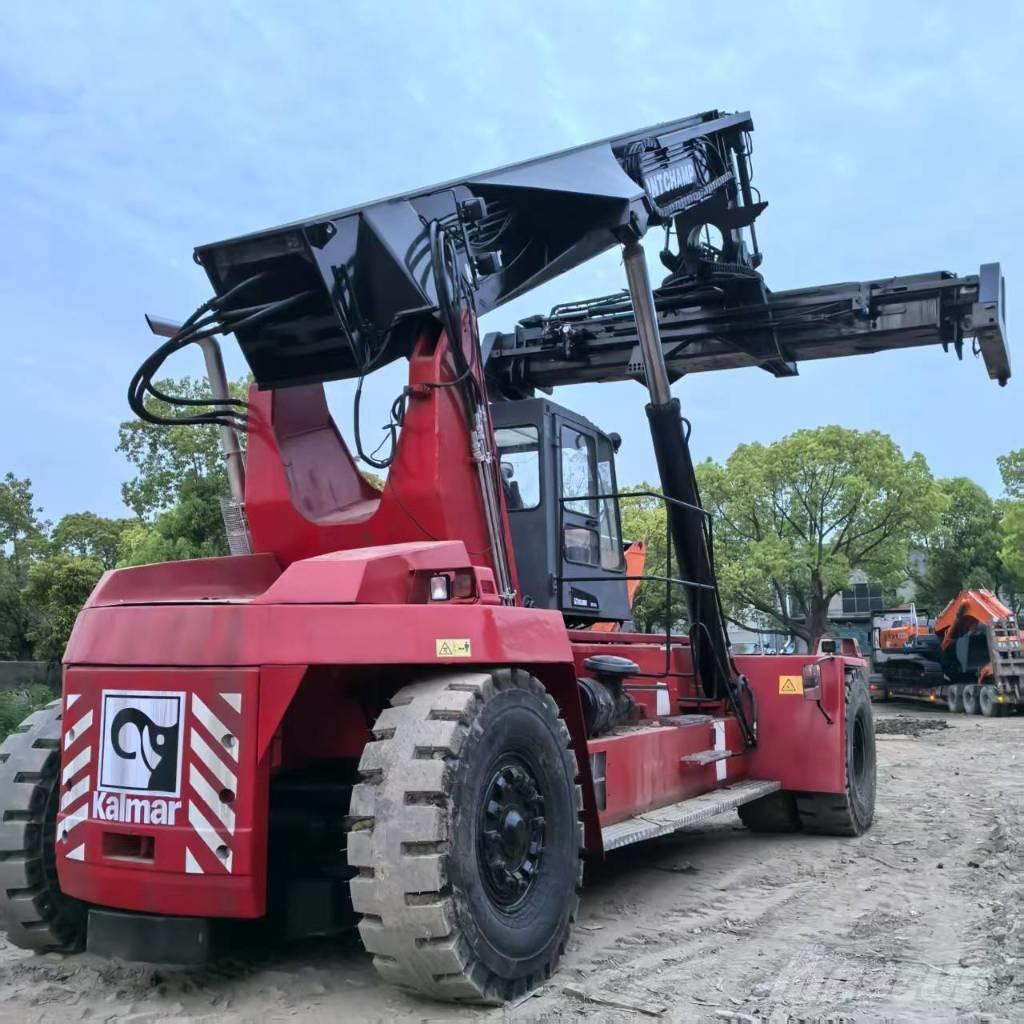 Kalmar DRF 450 Reachstackere
