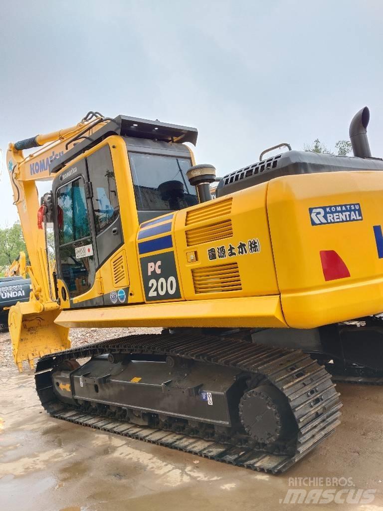 Komatsu PC 200-8N1 Beltegraver
