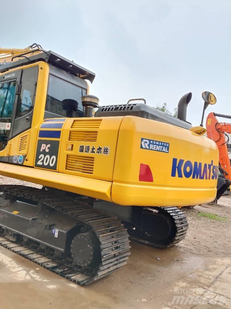Komatsu PC 200-8N1 Beltegraver