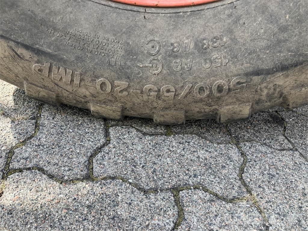 CLAAS LINER 3000 Svanser