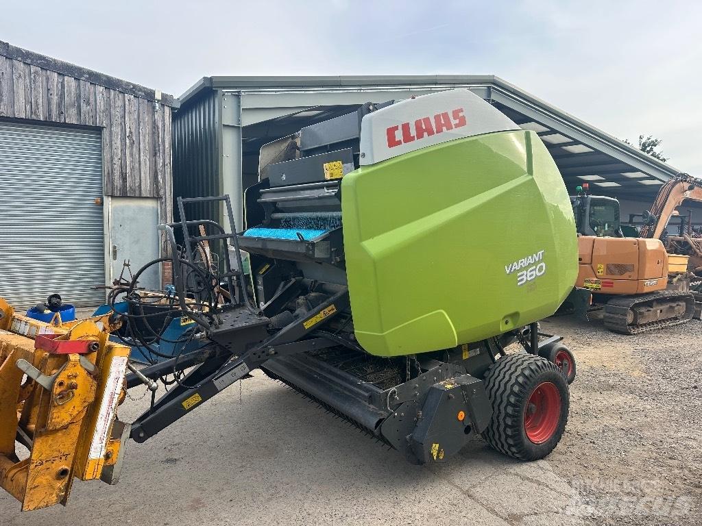 CLAAS Variant 360 Rundballepresser