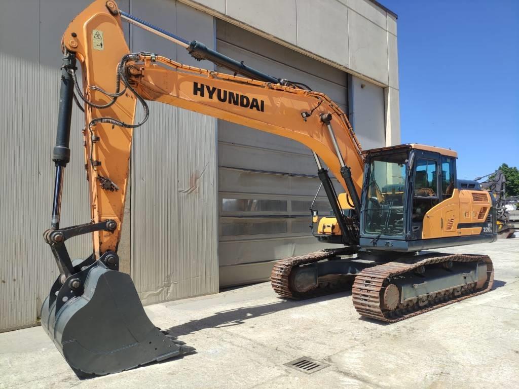 Hyundai HX 220 Beltegraver