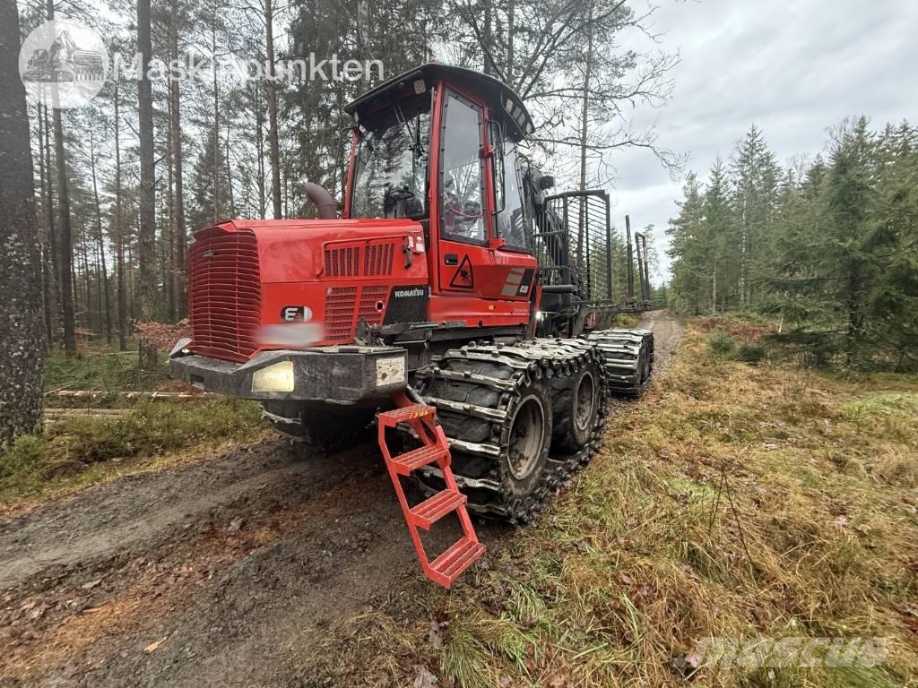 Komatsu 835 Lassbærere