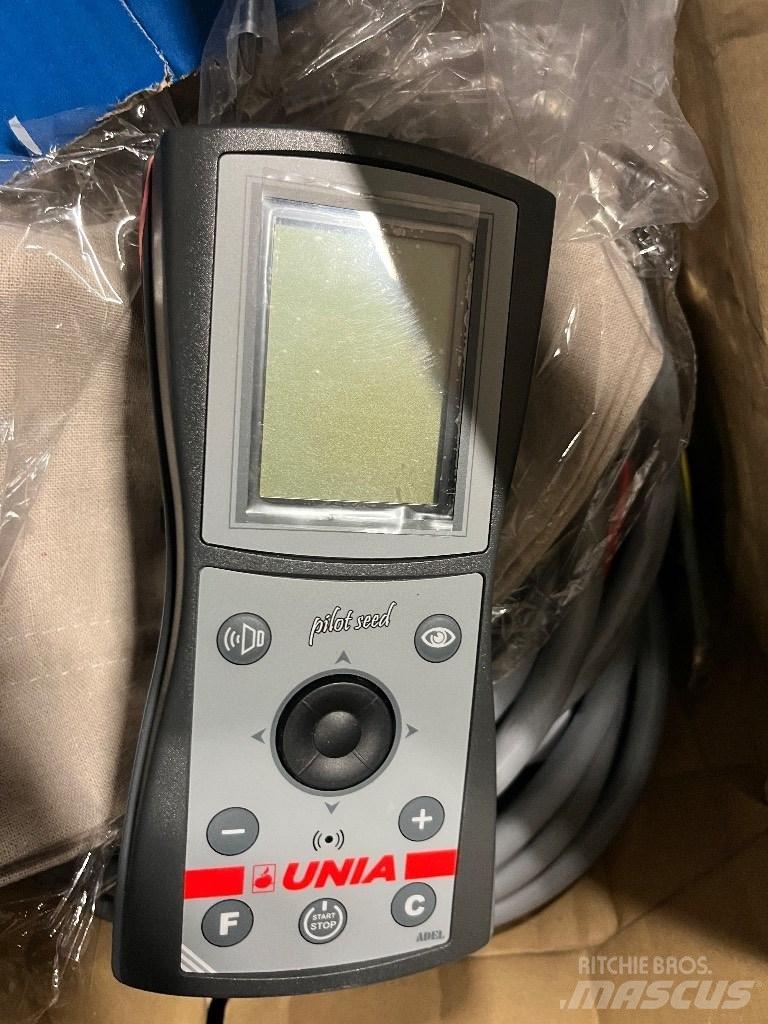Unia FP 250 Såmaskiner