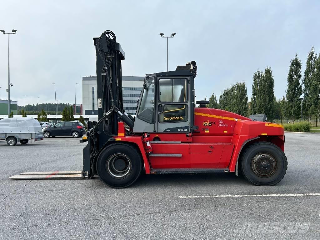Kalmar DCE120-12 Diesel Trucker