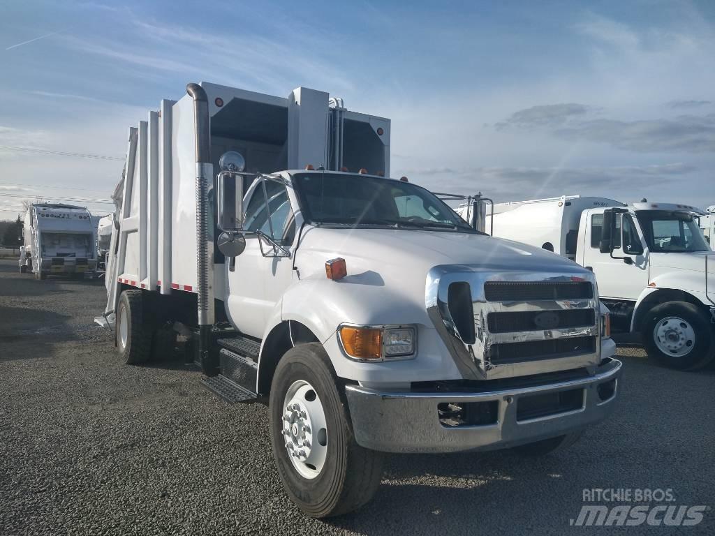 Ford F750 Renovasjonsbil