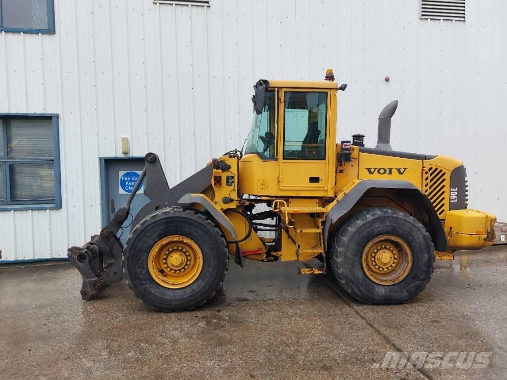 Volvo L90E Hjullastere