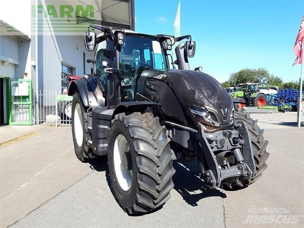Valtra q265 Traktorer