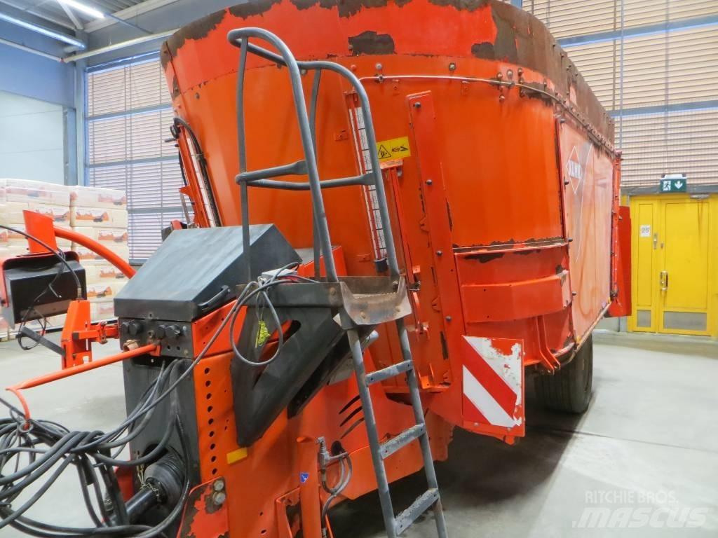 Kuhn Euromix 1 Fôrutlegger