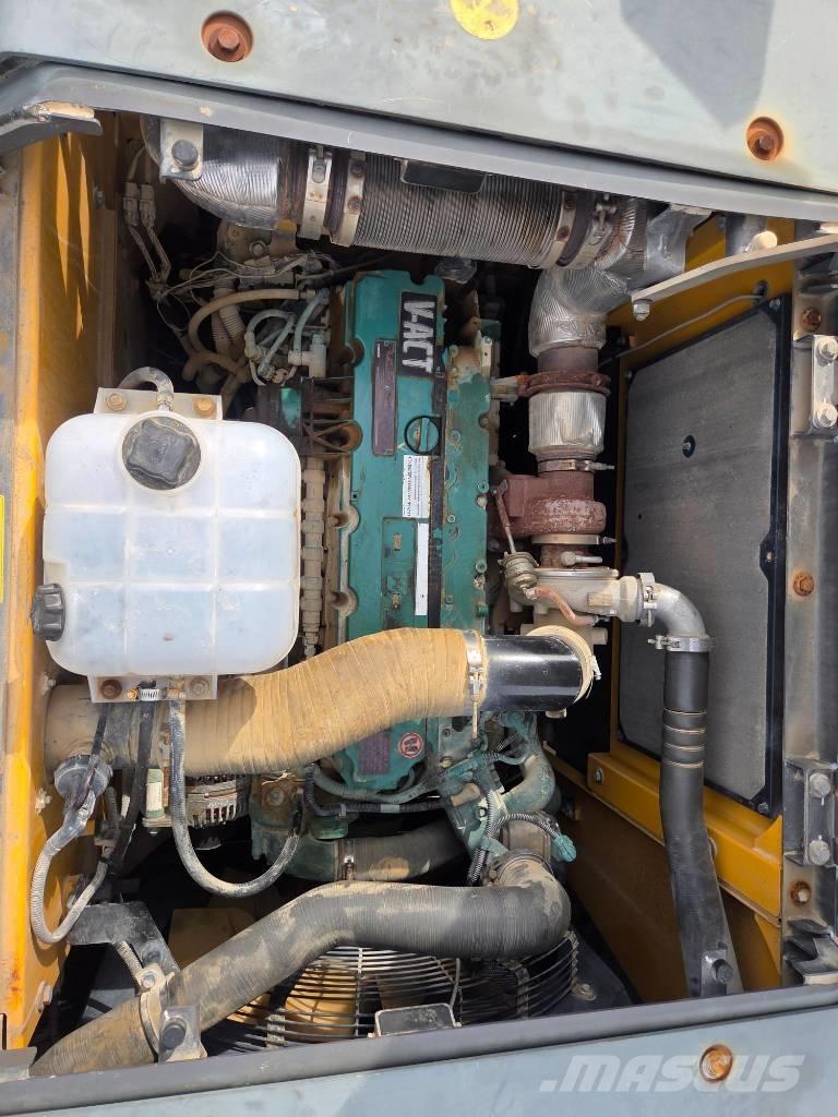 Volvo EC 300 EL Beltegraver