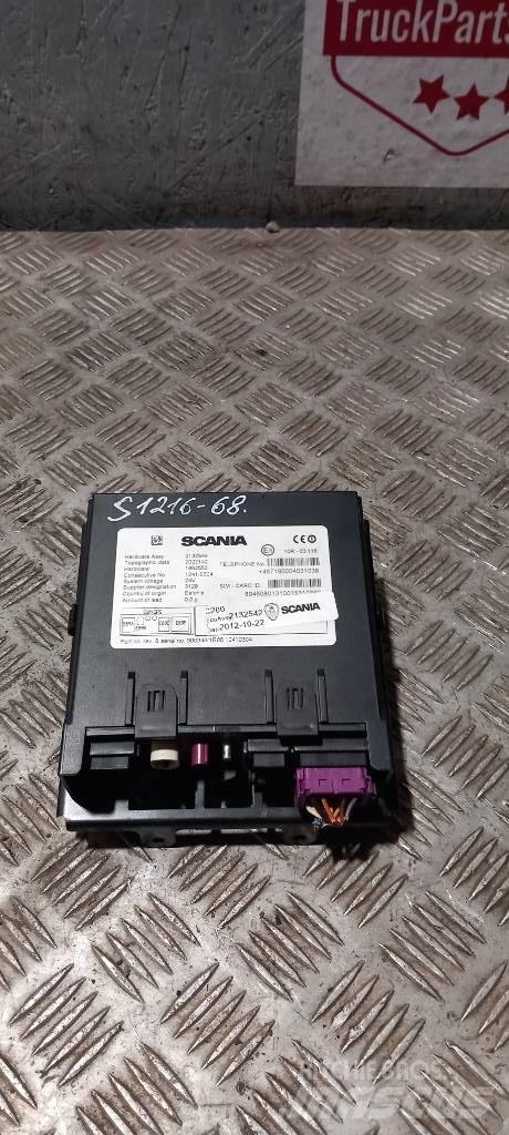 Scania R 440   2132542 Lys - Elektronikk