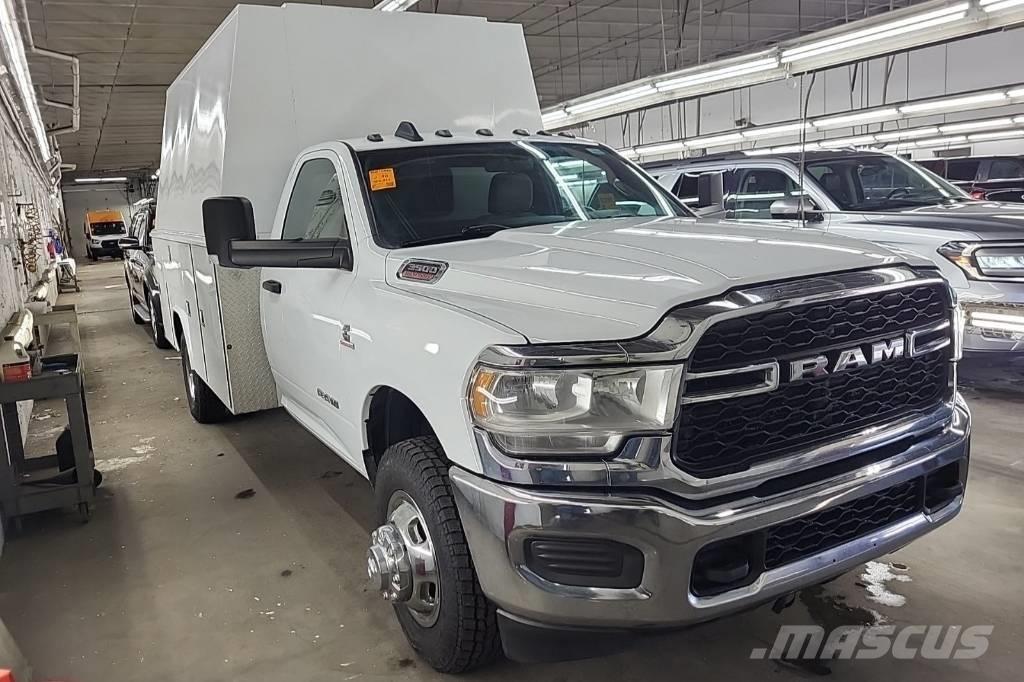 RAM 3500 TRADESMAN Pickup/planbiler