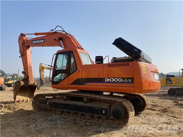 Doosan DH300 Beltegraver