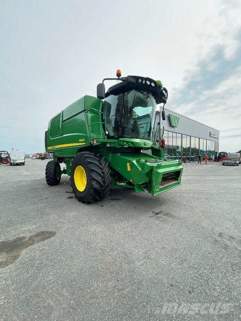John Deere W 540 Skurtreskere