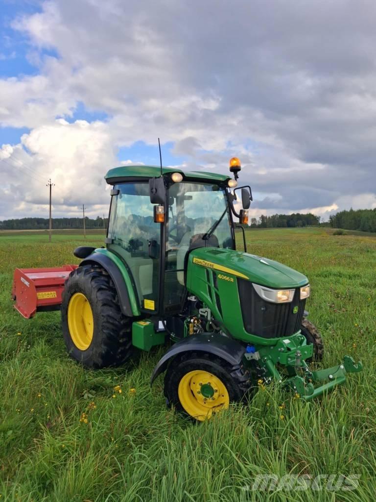 John Deere 4066 R Traktorer