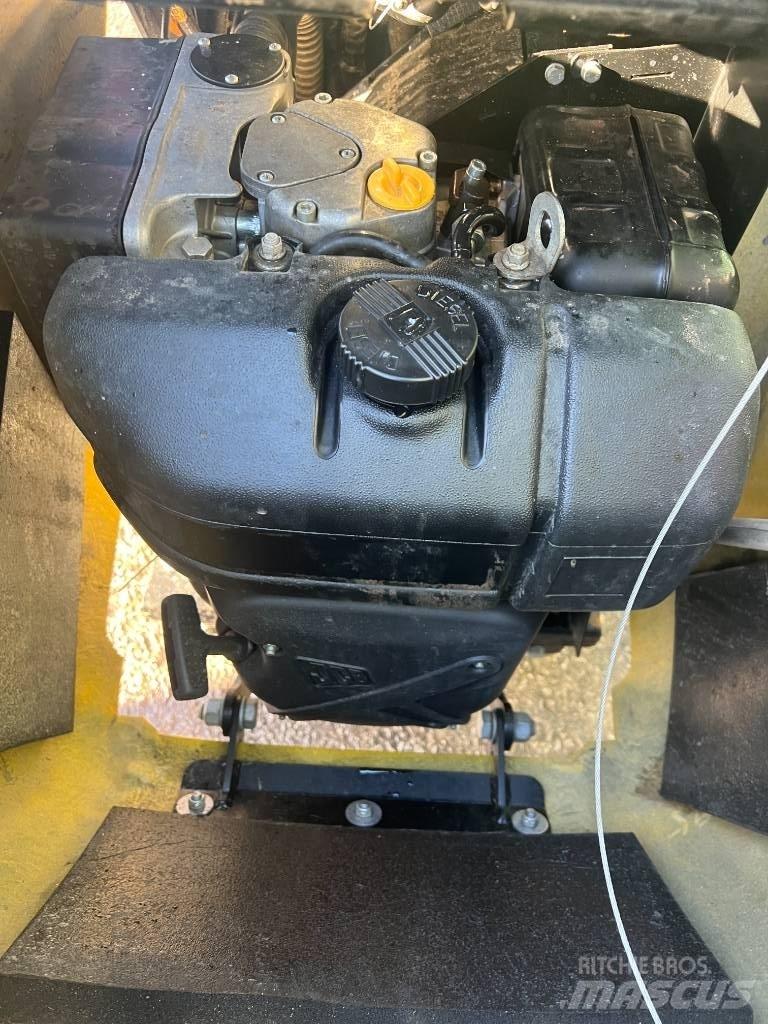JCB HT D5 Beltedumpere
