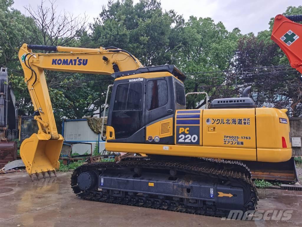 Komatsu PC 220-7 Beltegraver