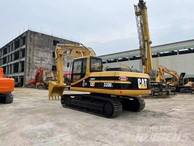 CAT 320 BL Beltegraver