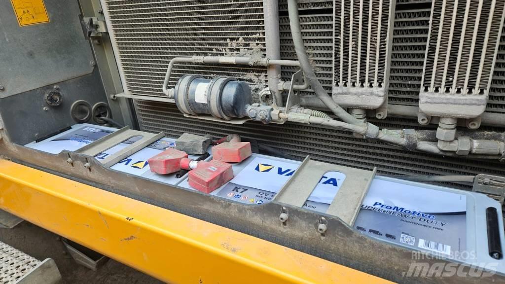 Liebherr LH 30 M Gravemaskiner for avfallshåndtering