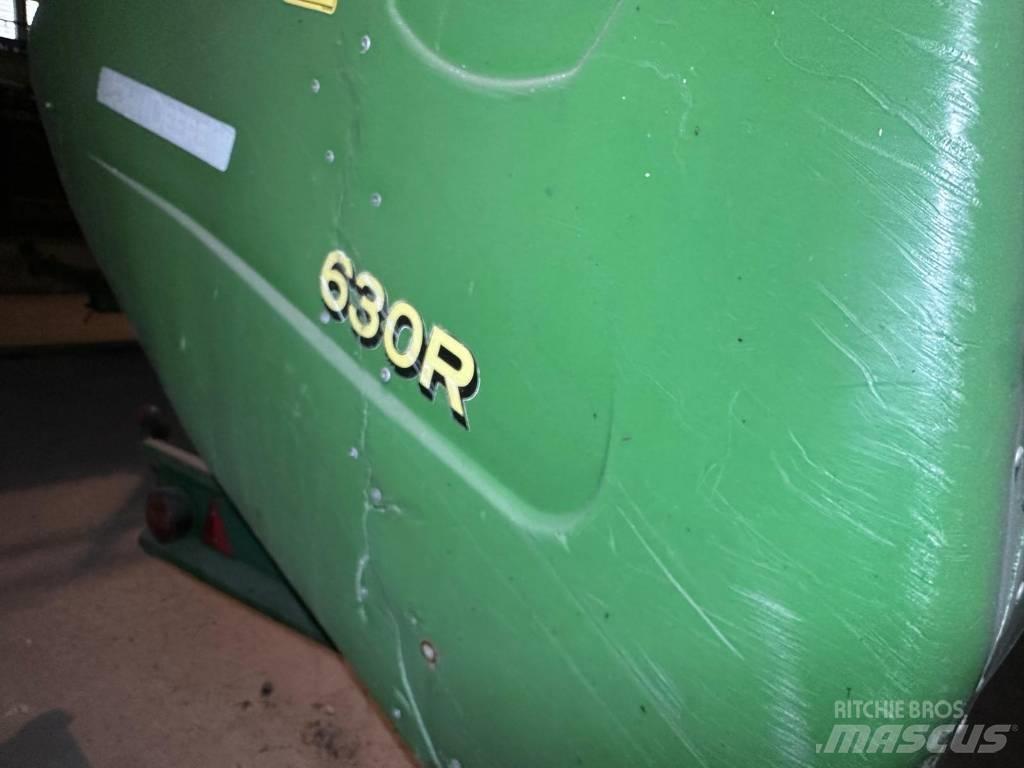 John Deere 9880 STS Skurtreskere