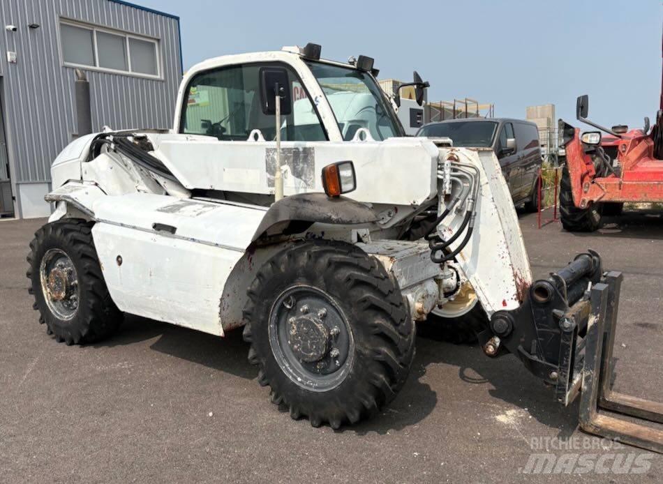 Manitou MT 523 Teleskoplastere