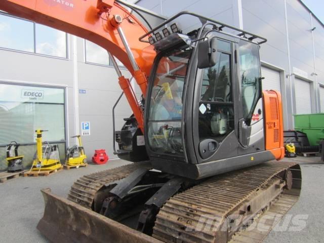 Hitachi ZX 135 Beltegraver