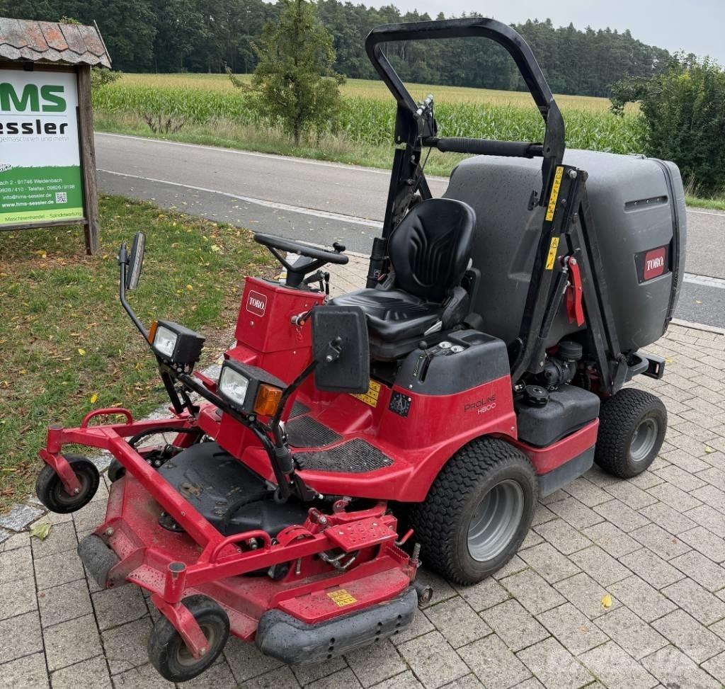 Toro PRO Line H 800 Stand-on klippere