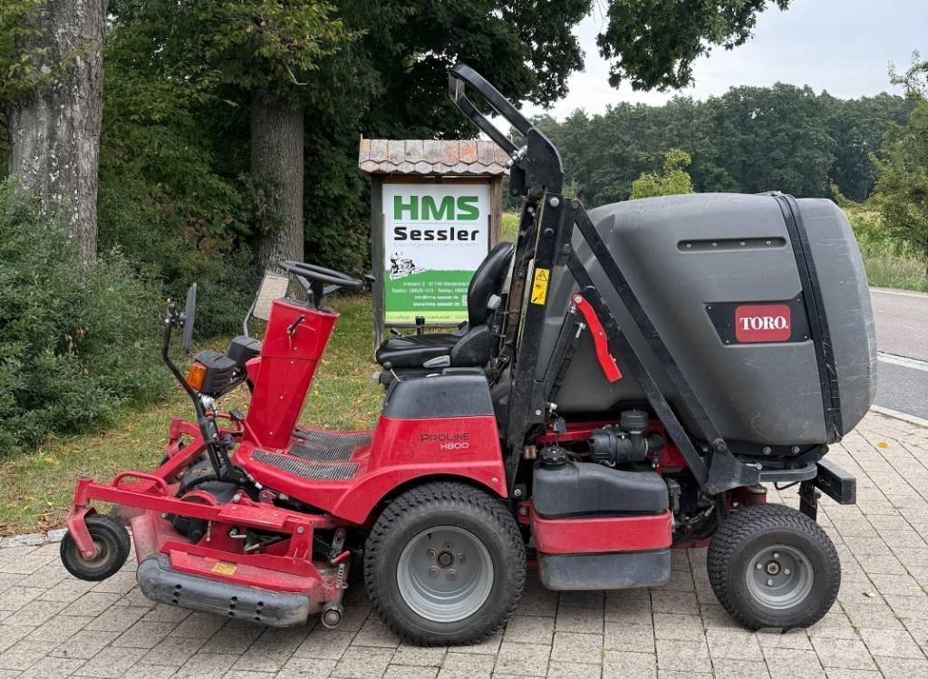 Toro PRO Line H 800 Stand-on klippere