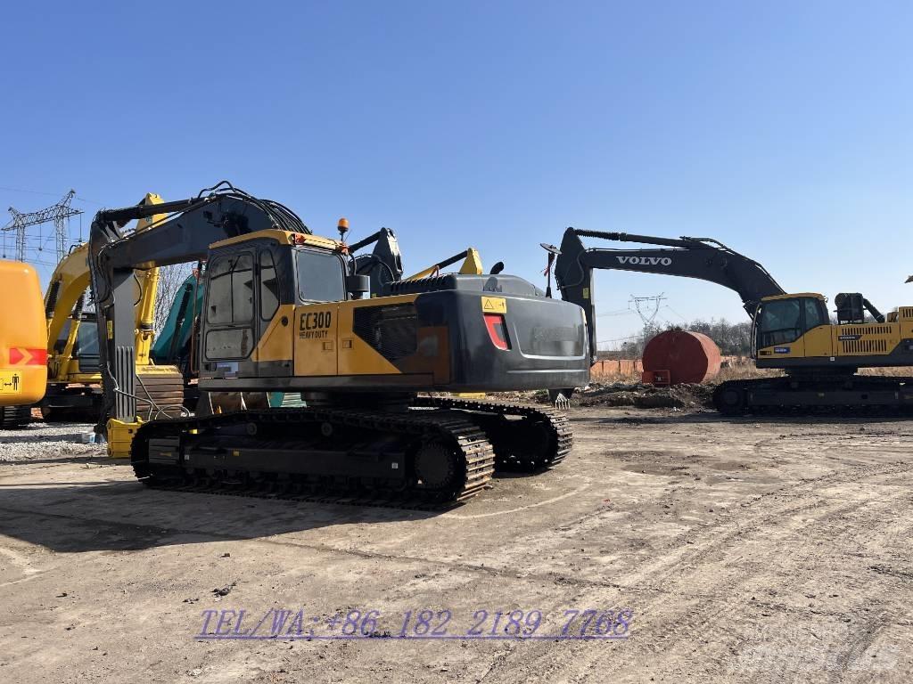 Volvo EC 300 D L Beltegraver