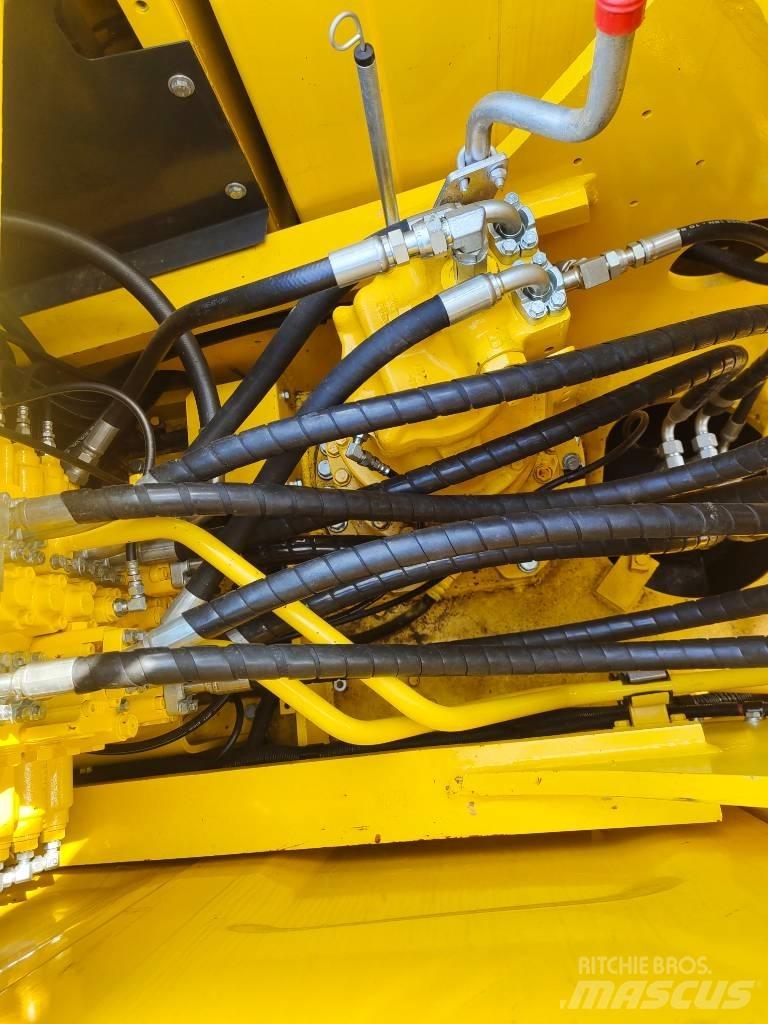 Komatsu PC 240 LC-8 Beltegraver