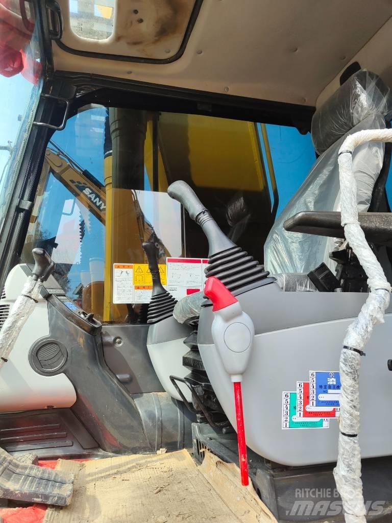 Komatsu PC 240 LC-8 Beltegraver