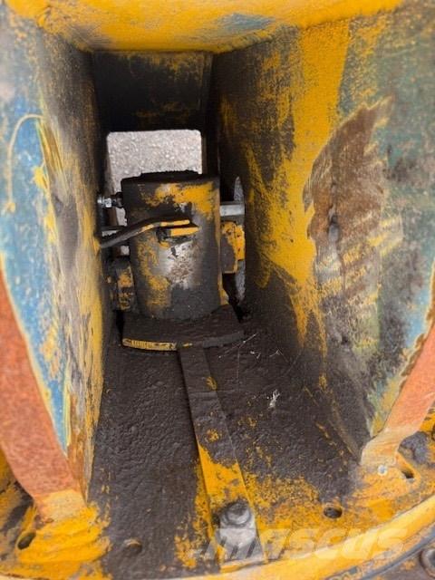 Zato 35 SCRAP SHEAR Asfaltskjærer