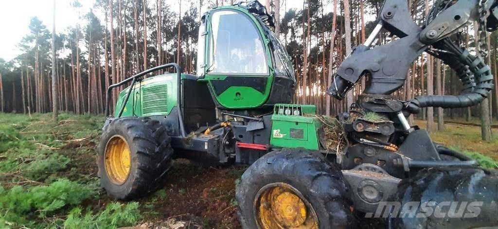 John Deere 1270 E Hogstmaskiner
