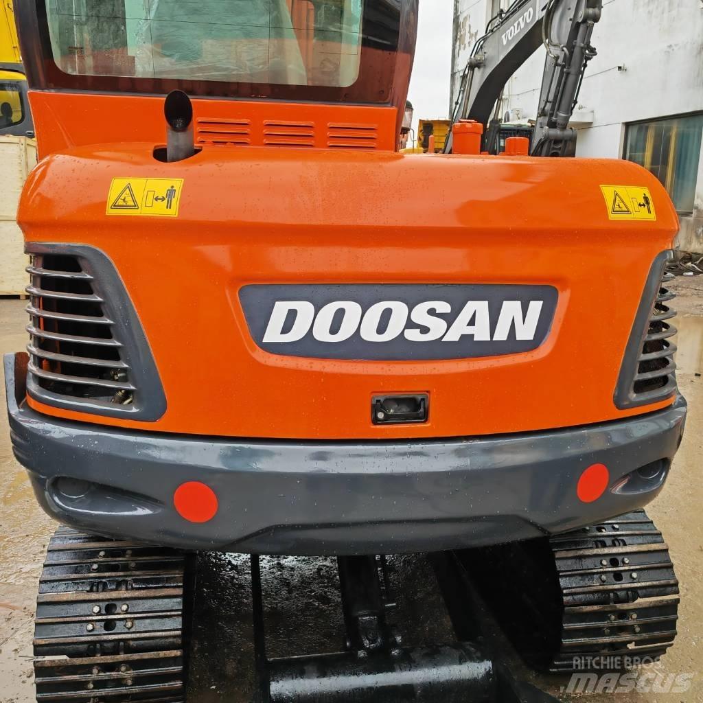Doosan DX55 Minigravere <7t