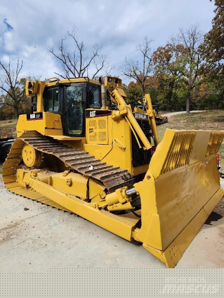 CAT D 6 R Dozere Beltegående