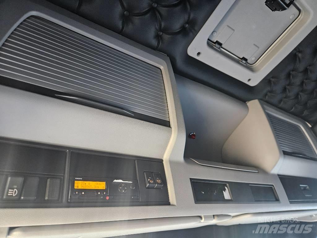 Volvo FM11 Skapbiler