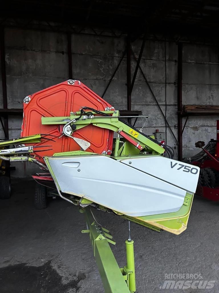 CLAAS Tucano 480 Skurtreskere