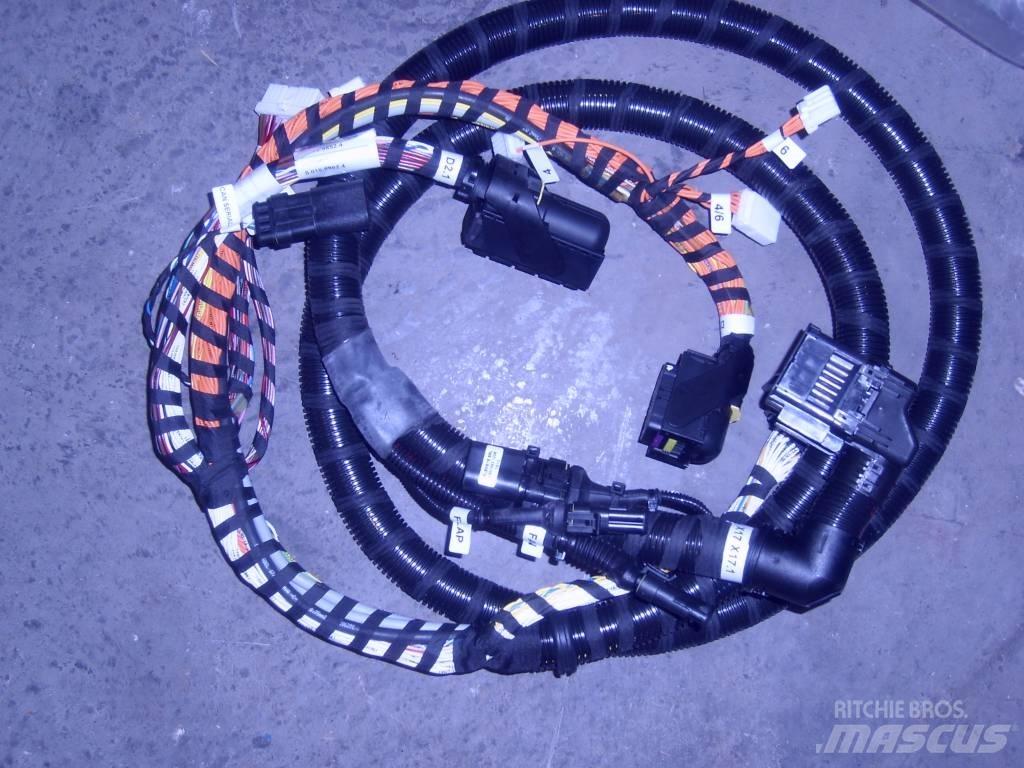 Deutz-Fahr same Lys - Elektronikk