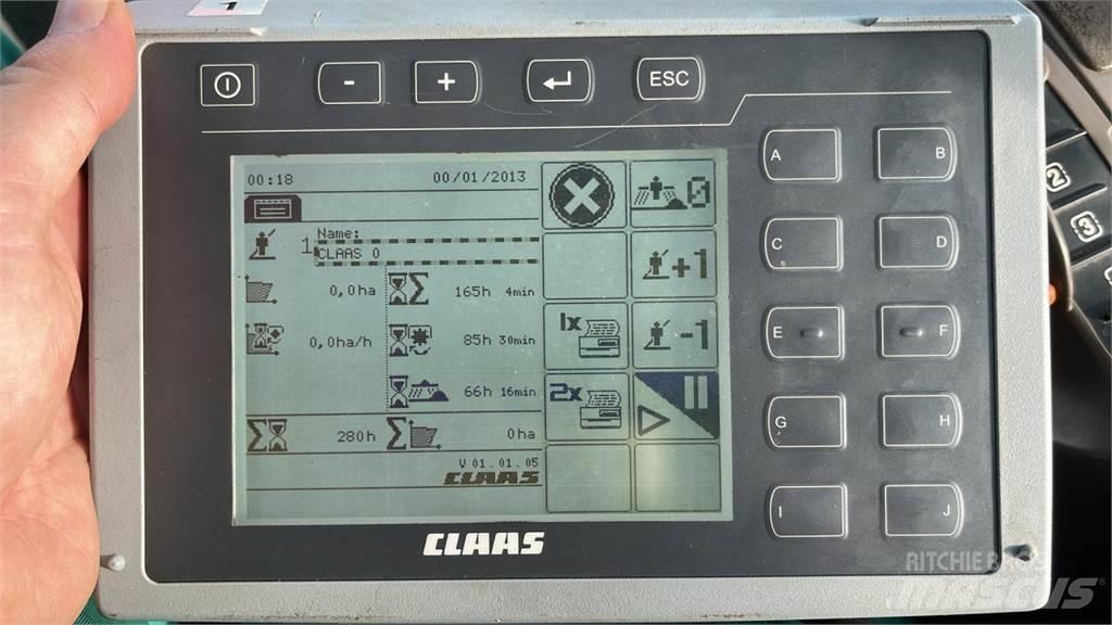 CLAAS Liner 3600 Svanser