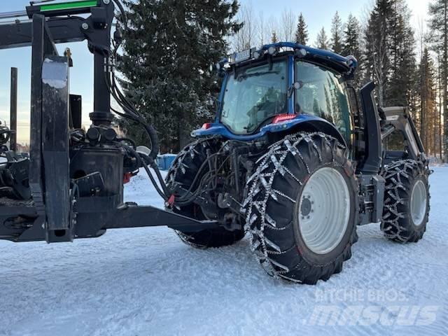 Valtra N 134 A Traktorer