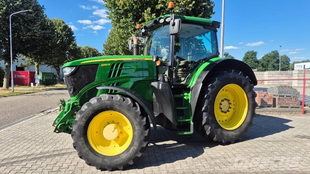 John Deere 6190 R Traktorer