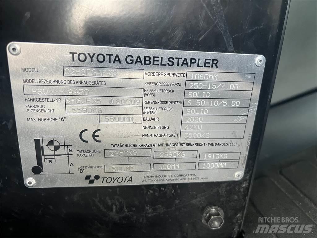 Toyota 8FGJF35 Propan trucker
